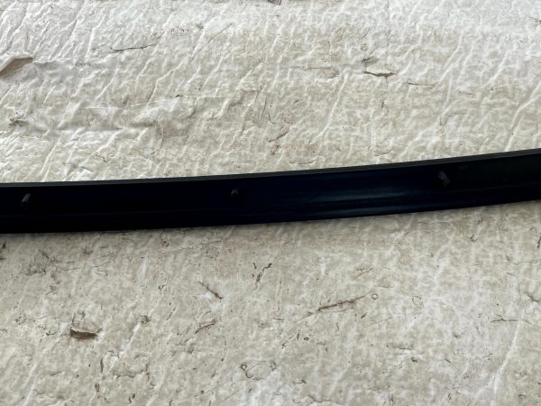Peugeot Partner Lower Sliding Door Rubber Weatherstrip Seal 08-18 9025H4 Genuine 10 Peugeot Partner Lower Sliding Door Rubber Weatherstrip Seal 08 18 9025H4 Genuine 178319382300 11