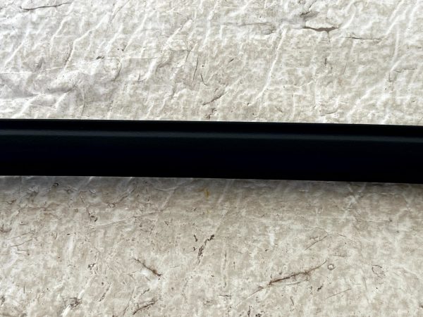 Peugeot Partner Lower Sliding Door Rubber Weatherstrip Seal 08-18 9025H4 Genuine 4 Peugeot Partner Lower Sliding Door Rubber Weatherstrip Seal 08 18 9025H4 Genuine 178319382300 5