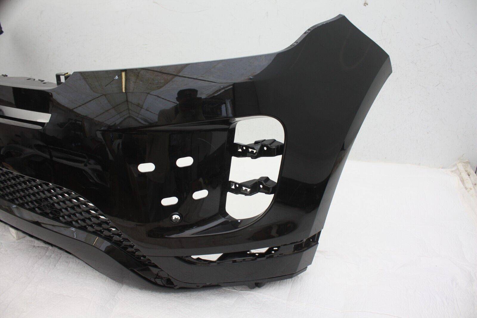 Range-Rover-Evoque-Dynamic-Front-Bumper-K8D2-17F003-E-Genuine-DAMAGED-176585084490-6