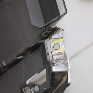 Range Rover Evoque Rear Bumper 2019 ON K8D2-17D781-AAW *GOT DAMAGED SEE ALL PIC* - Image 11