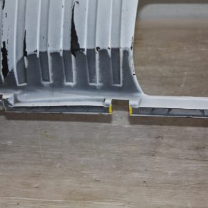 Range Rover Evoque Rear Bumper 2019 ON K8D2-17D781-AAW Genuine - Image 5
