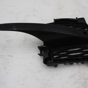 Range Rover Sport Front Bumper Right Grill 2022 ON N9X2-17K946-A *DAMAGED* - Image 3