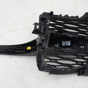Range Rover Sport Front Bumper Right Grill 2022 ON N9X2-17K946-A *DAMAGED* - Image 9