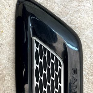 Range Rover Sport L494 Front Bonnet Right Vent Grille 2013-2018 DK62-16C628-AD - Image 3