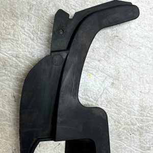 Range Rover Sport L494 Front Left Air Intake Deflector 2013-2022 JK6M-17F018-A - Image 3