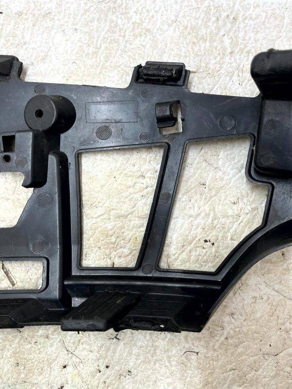 Range Rover Velar Front Bumper Right Bracket 2017 TO 2023 J8A2-17C862-BA Genuine 10 Range Rover Velar Front Bumper Right Bracket 2017 TO 2023 J8A2 17C862 BA Genuine 178507815450 11