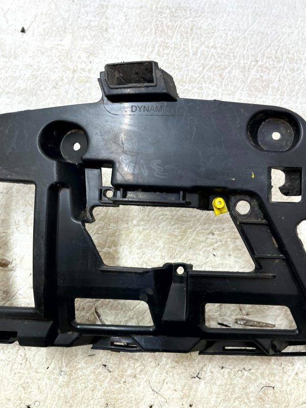 Range Rover Velar Front Bumper Right Bracket 2017 TO 2023 J8A2-17C862-BA Genuine 3 Range Rover Velar Front Bumper Right Bracket 2017 TO 2023 J8A2 17C862 BA Genuine 178507815450 4