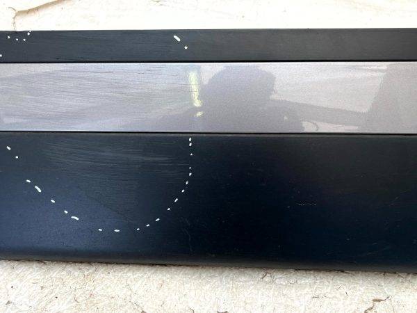 Range Rover Velar L560 Front Left Lower Door Moulding 17 23 J8A2 21065 A Genuine 178507860300 4