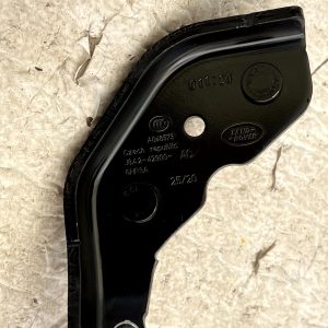 Range Rover Velar L560 Rear Right Tailgate Hinge 2017-2023 J8A2-42900-AC Genuine - Image 9