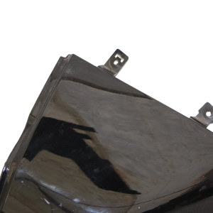 Range Rover Vogue Front Bumper Lower Right Trim 2022 ON M8E2-17E784-A *DAMAGED* - Image 8