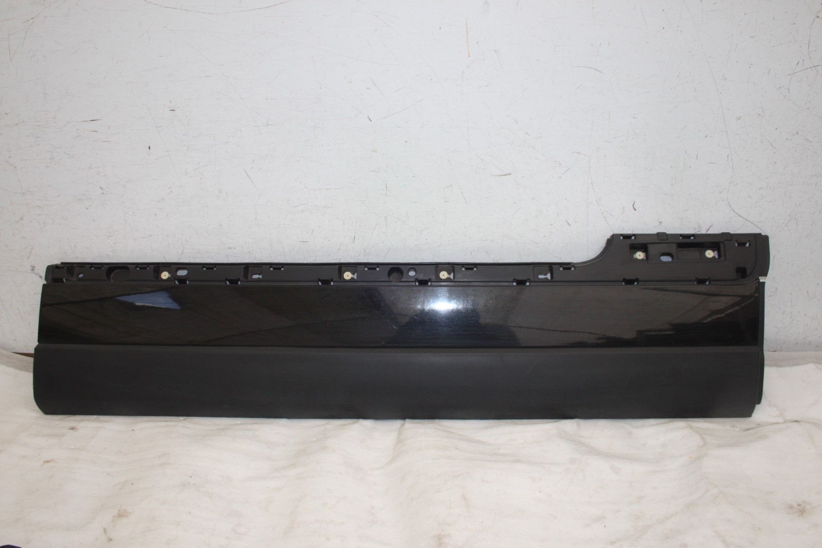 Range Rover Vogue L405 Front Right Door Moulding 2012 TO 2018 CK52-21064-ADW