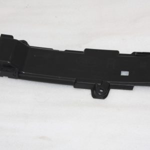 Range Rover Vogue L460 Front Bumper Right Bracket 2022 ON M8E2-8A050-A Genuine - Image 4