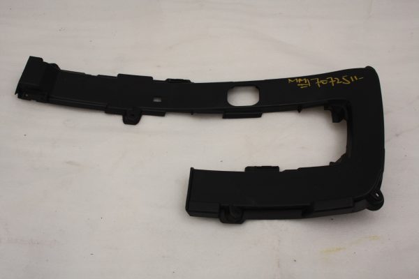 Range-Rover-Vogue-L460-Front-Bumper-Right-Bracket-2022-ON-M8E2-8A050-A-Genuine-177272893370
