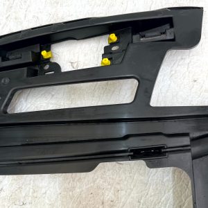 Range Rover Vogue L460 Front Left Bumper Bracket 2022 ON M8E2-17C863-A Genuine - Image 4