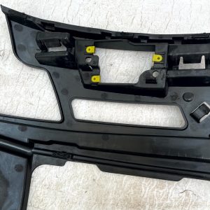 Range Rover Vogue L460 Front Left Bumper Bracket 2022 ON M8E2-17C863-A Genuine - Image 9