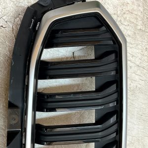 Skoda Kodiaq Mk2 Front Bumper Upper Radiator Grille 2024 ON 57H853653 Genuine - Image 3