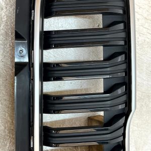 Skoda Kodiaq Mk2 Front Bumper Upper Radiator Grille 2024 ON 57H853653 Genuine - Image 4
