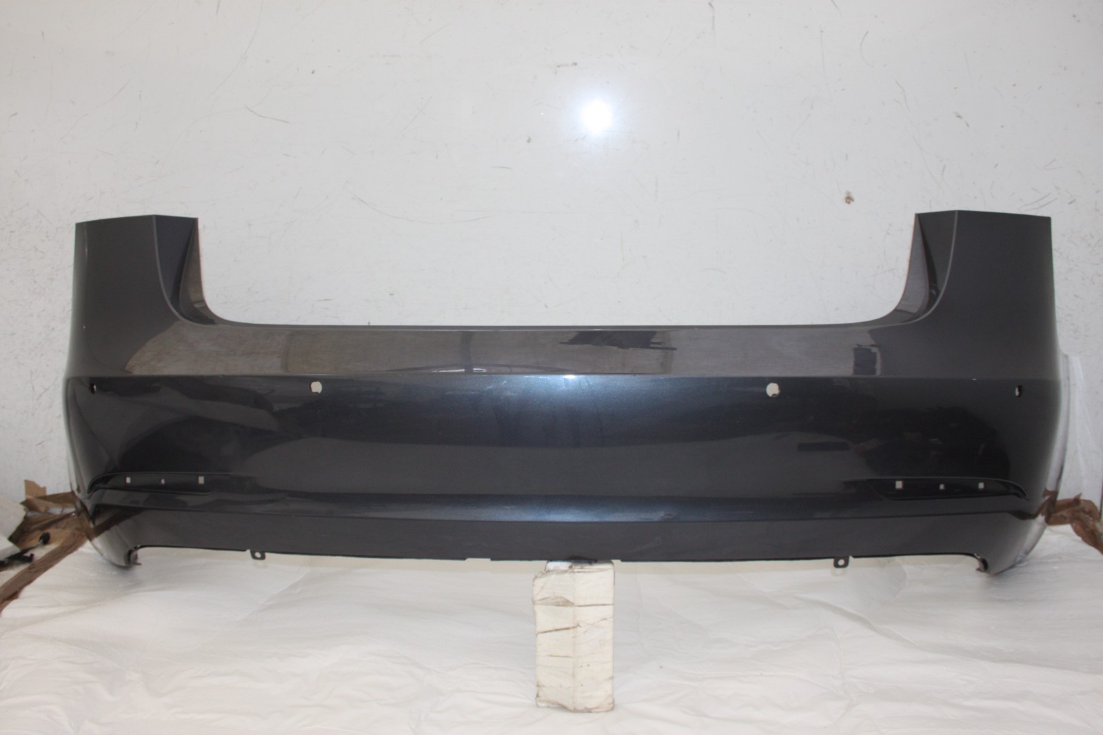 Tesla Model 3 Rear Bumper 2017 to 2023 1083983-00-G Genuine *DAMAGED*