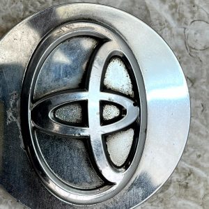 Toyota Auris Alloy Wheel Hub Centre Cap Cover Genuine - Image 3