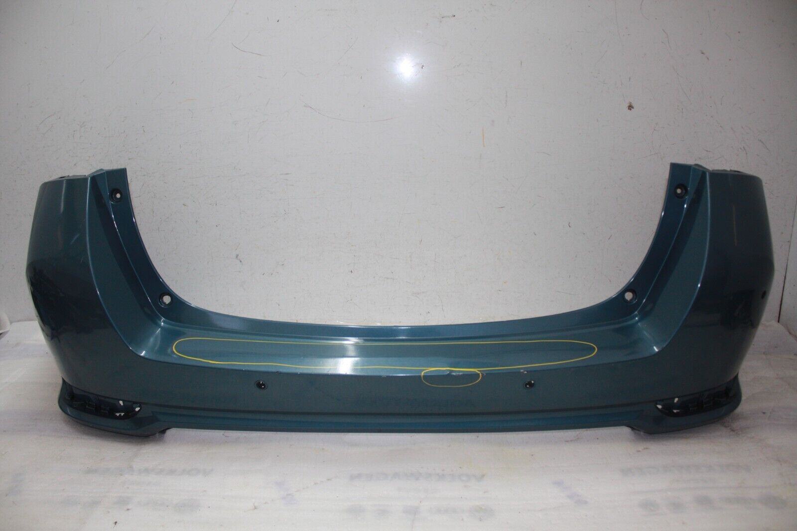 Toyota Auris Rear Bumper 2015 TO 2019 52159-02D10 Genuine *DAMAGED*