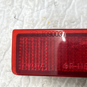 Toyota Avensis Verso Rear Bumper Right Reflector 2003 TO 2006 E43020009 Genuine - Image 13