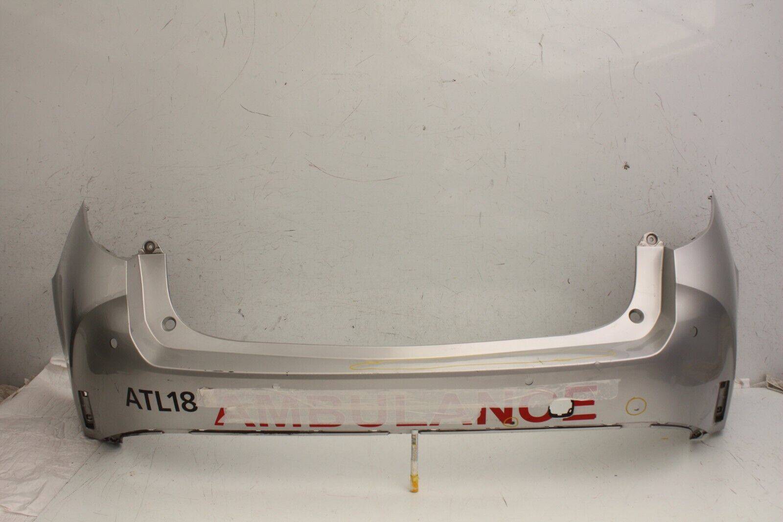 Toyota-Corolla-Estate-Rear-Bumper-2019-TO-2023-52159-02C80-Genuine-DAMAGED-176601780600