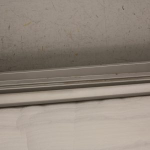 Toyota Corolla Estate Right Side Skirt 2019 TO 2023 75850-02220 Genuine *DAMAGED - Image 4