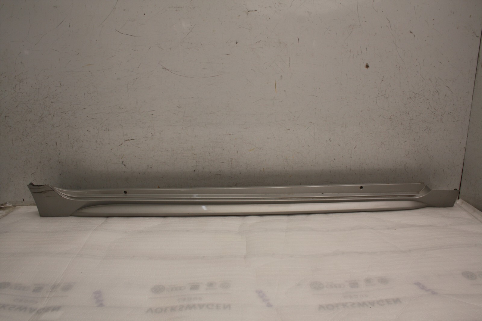 Toyota Corolla Estate Right Side Skirt 2019 TO 2023 75850-02220 Genuine *DAMAGED