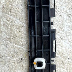 Toyota Yaris Rear Bumper Left Mount Bracket 2011 TO 2014 52576-0D130 Genuine - Image 8