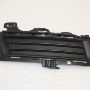 VW Golf Front Bumper Right Side Grill 2013 TO 2017 5G0853212D Genuine - Image 1