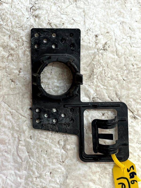 VW Golf Mk7 Rear Bumper Parking Distance Sensor Holder 17 20 5G6807421 Genuine 178525318670 3