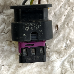 VW Golf PDC Parking Sensor Wiring Loom Harness Plug Connector 4F0973703 Genuine - Image 9