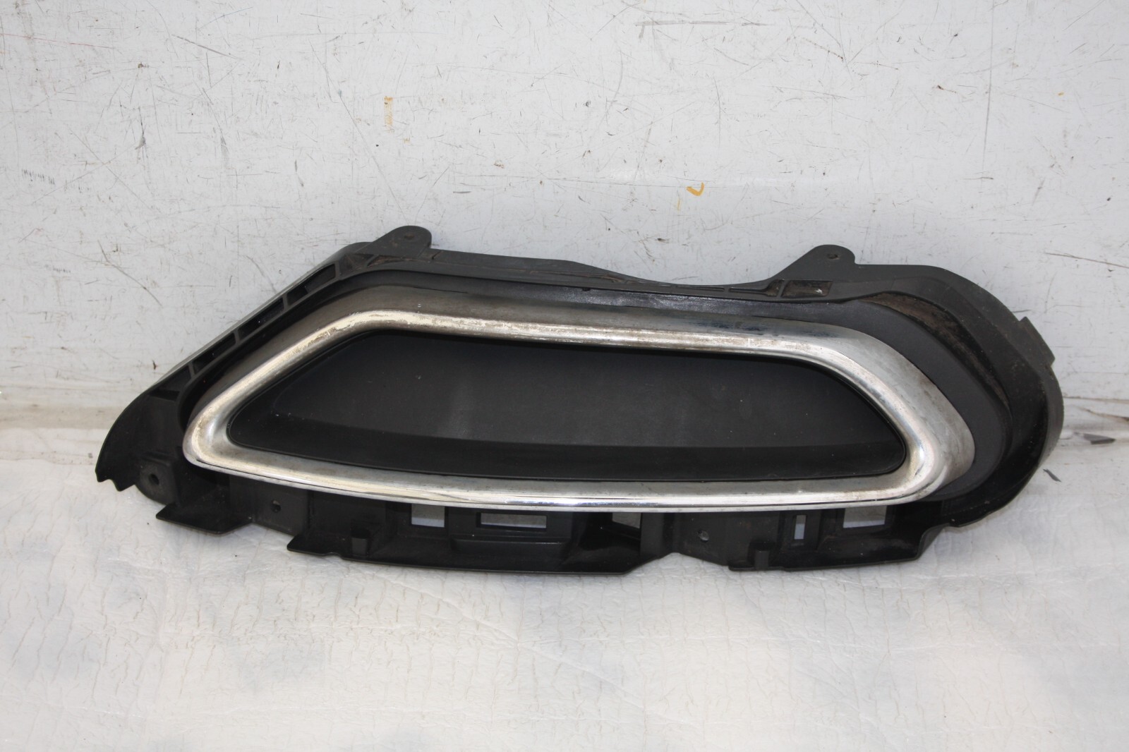 VW Passat B8 Rear Bumper Left Side Trim 3G0807055C Genuine