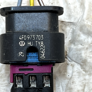 VW Polo Parking Sensor Wiring Loom Harness Plug Connector 4F0973703 Genuine - Image 9