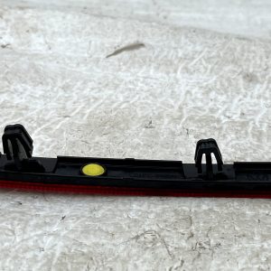 VW Tiguan Rear Bumper Right Reflector 2024 ON 571945106 Genuine - Image 11