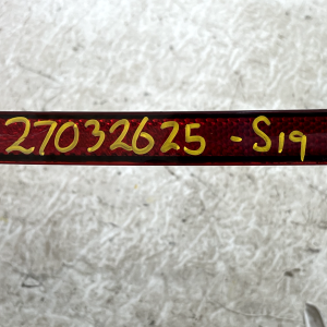 VW Tiguan Rear Bumper Right Reflector 2024 ON 571945106 Genuine - Image 15