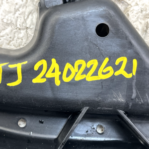 Vauxhall Astra Front Bumper Lower Support Bracket 2015 TO 2019 13423602 Genuine - Image 16