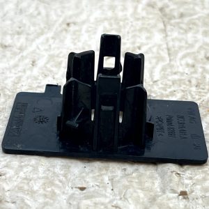 Volkswagen Caddy Mk5 Rear Left Parking Sensor Bracket 20-On 2K7919491A Genuine - Image 8
