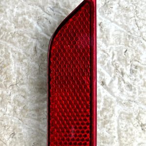 Volkswagen Passat B8 Rear Right Bumper Reflector 2014 TO 2019 3G0945104A Genuine - Image 3