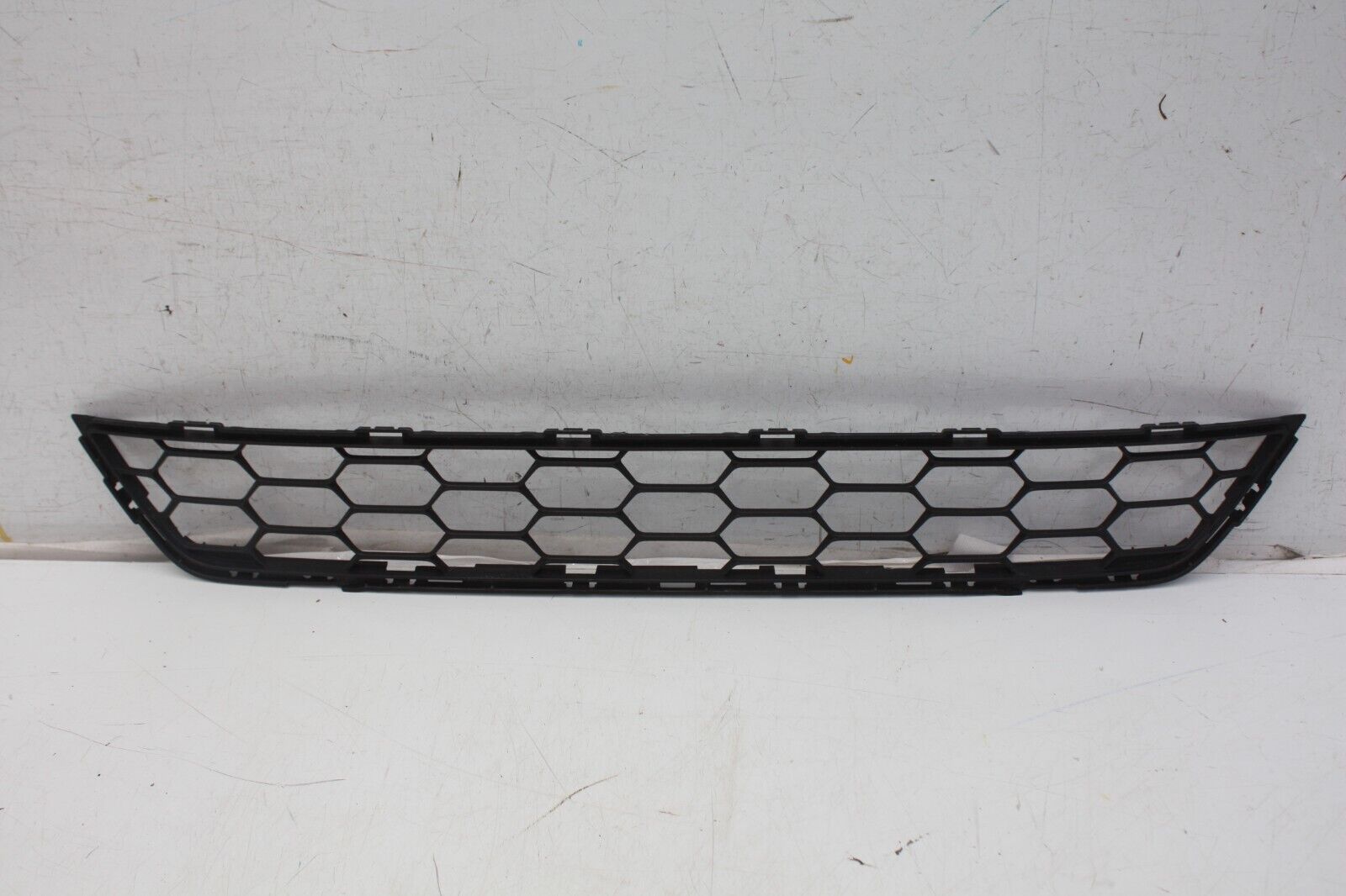 Volvo V40 Cross Country Front Bumper Lower Grill 2012 TO 2016 31290945 Genuine