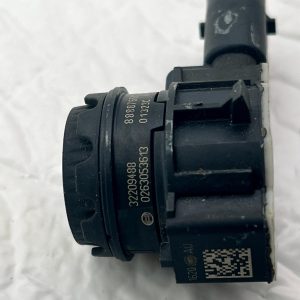 Volvo XC40 V60 MK2 Rear Bumper PDC Parking Sensor 32209488 Genuine - Image 4