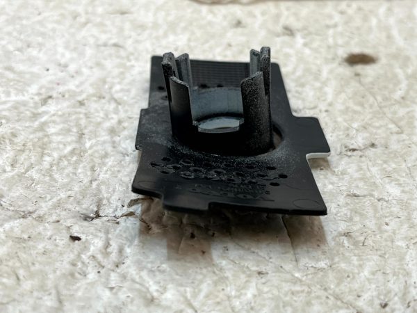 Volvo XC90 Rear Bumper Right Side Parking Sensor Holder Bracket 31663575 Genuine 5 Volvo XC90 Rear Bumper Right Side Parking Sensor Holder Bracket 31663575 Genuine 178538577720 6
