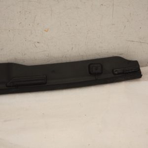 Audi A1 Bonnet Center Impact Protection 82A823126A Genuine - Image 3