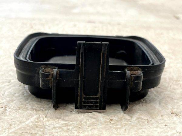 Audi A3 8P Front Headlight Headlamp Dust Cap Cover 2004 2008 1305239225 Genuine 178508133101 9