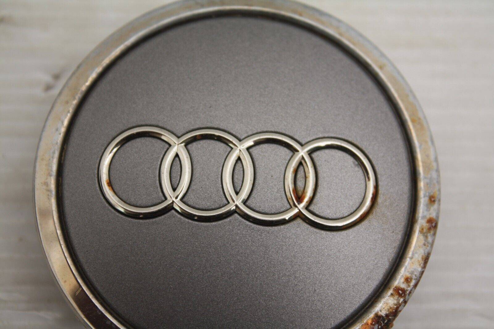 Audi-A3-A4-A5-A6-Q5-Q7-Alloy-Wheel-Badge-Emblem-4B0601170A-Genuine-175710725411-3