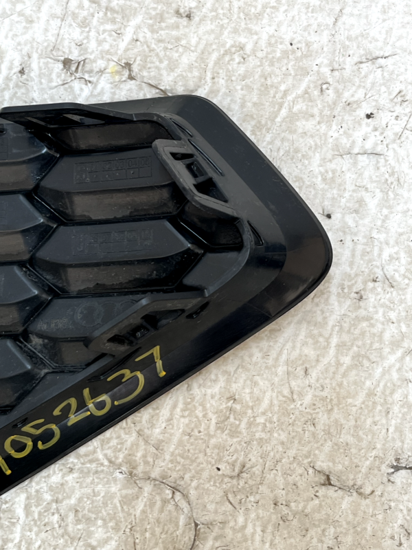 Audi A3 S Line Rear Bumper Right Side Grille 2020 ON 8Y4807820A Genuine 178319425691 8