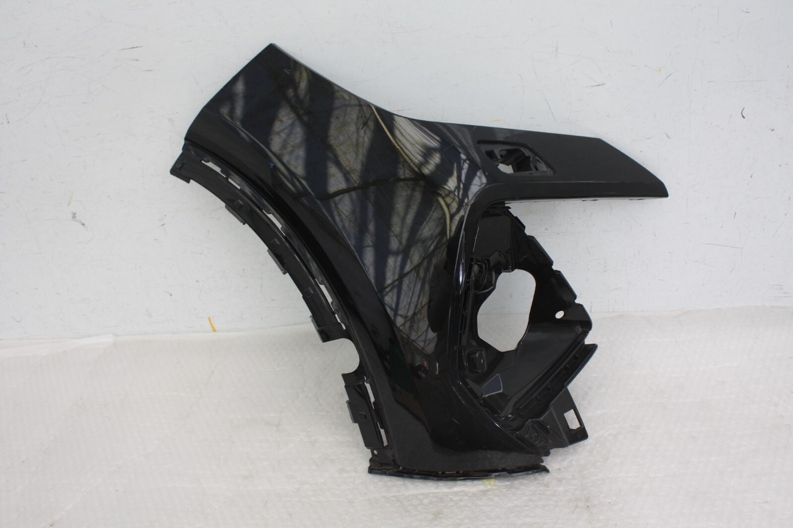 Audi E Tron Front Bumper Right Corner 2021 ON 89A807438 Genuine