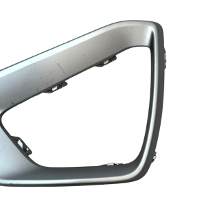 Audi Q2 Rear Bumper Left Side Grille Trim 2020 ON 81A807967 Genuine - Image 2