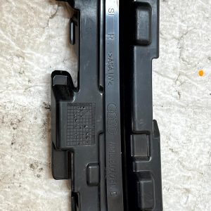 Audi Q7 4M Front Bumper Right Side Mount Bracket 2019 TO 2024 4M0807750D Genuine - Image 9