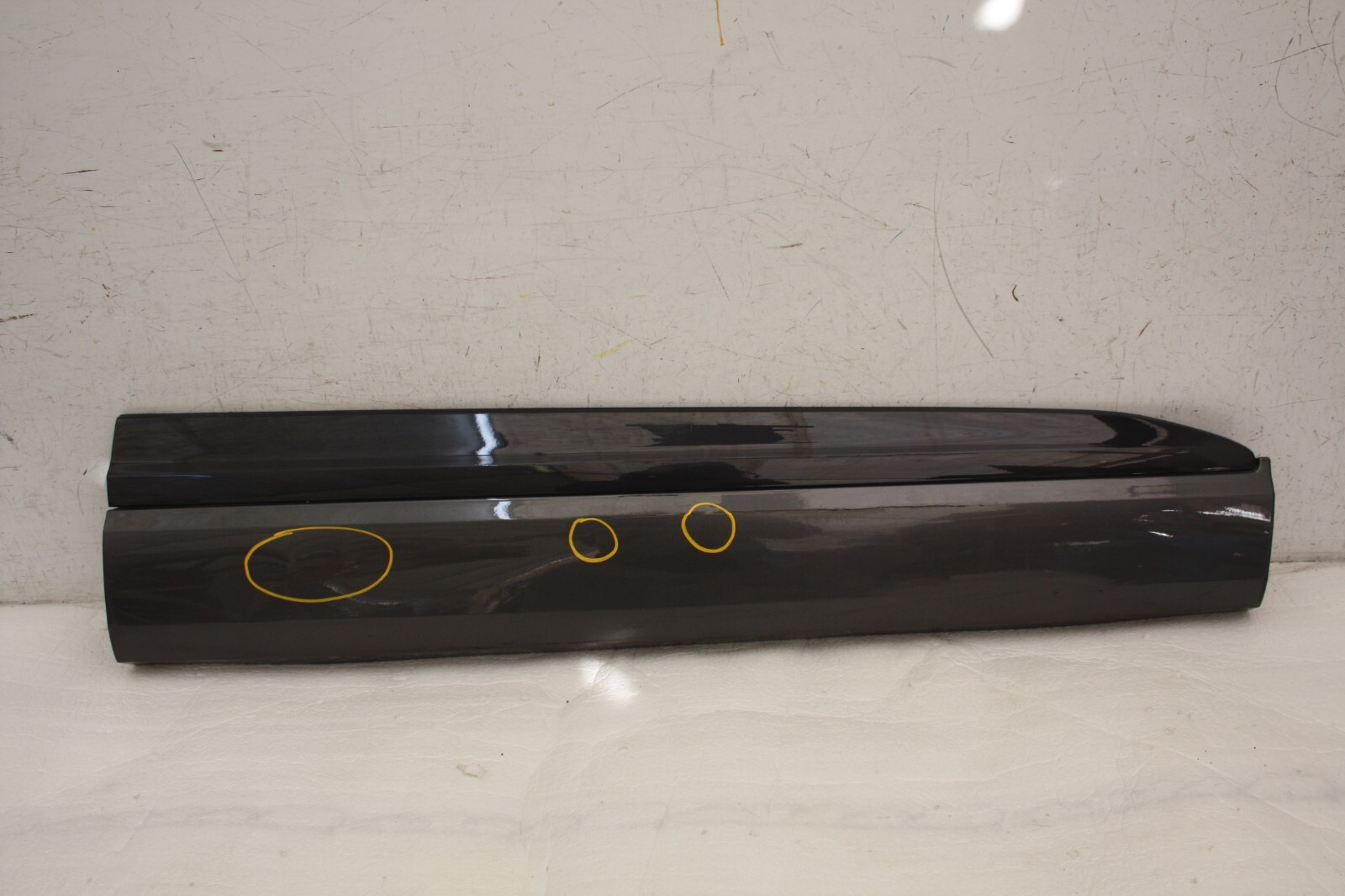 Audi Q7 S Line Front Right Door Moulding 2015-2019 4M0853960B Genuine *DAMAGED*